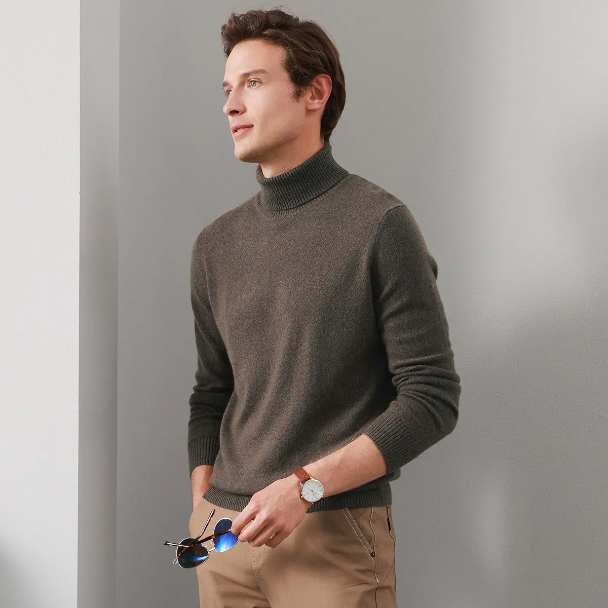 100% Cashmere Mens Ribbed Turtleneck Sweater