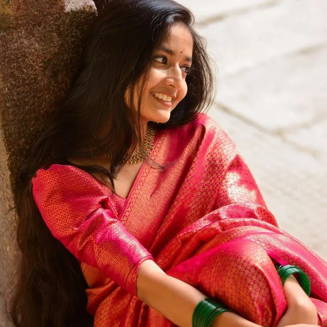 Amazing Dark Pink Soft Silk Saree with Innovative Blouse Piece