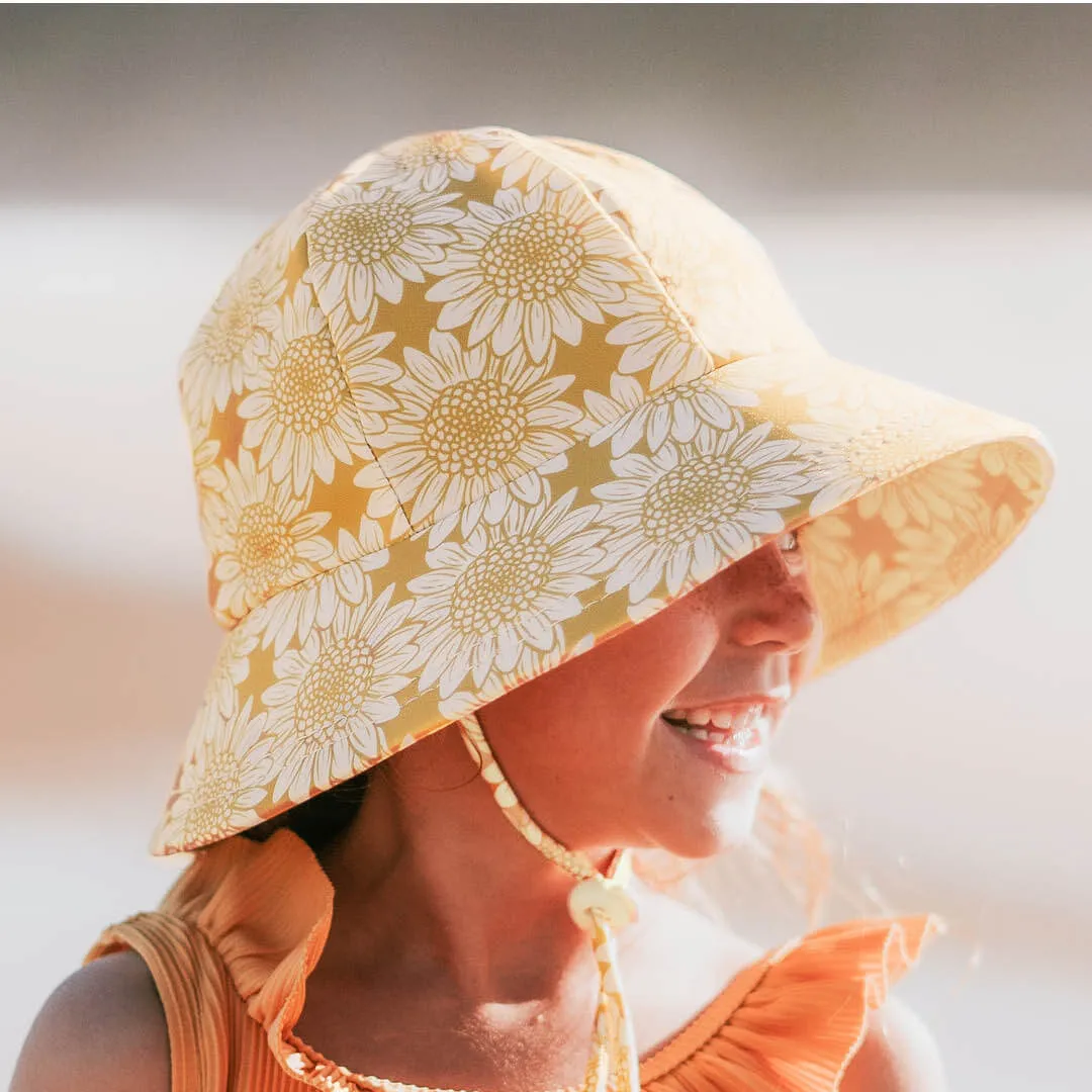 Bedhead: Ponytail Swim Bucket Beach Hat Sunflower