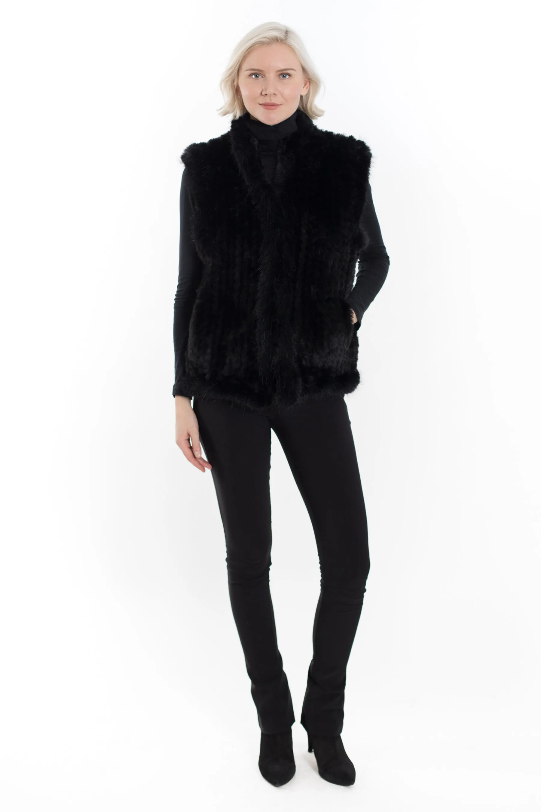 BUFFALO - Classic Hand-Knitted Faux Fur Vest