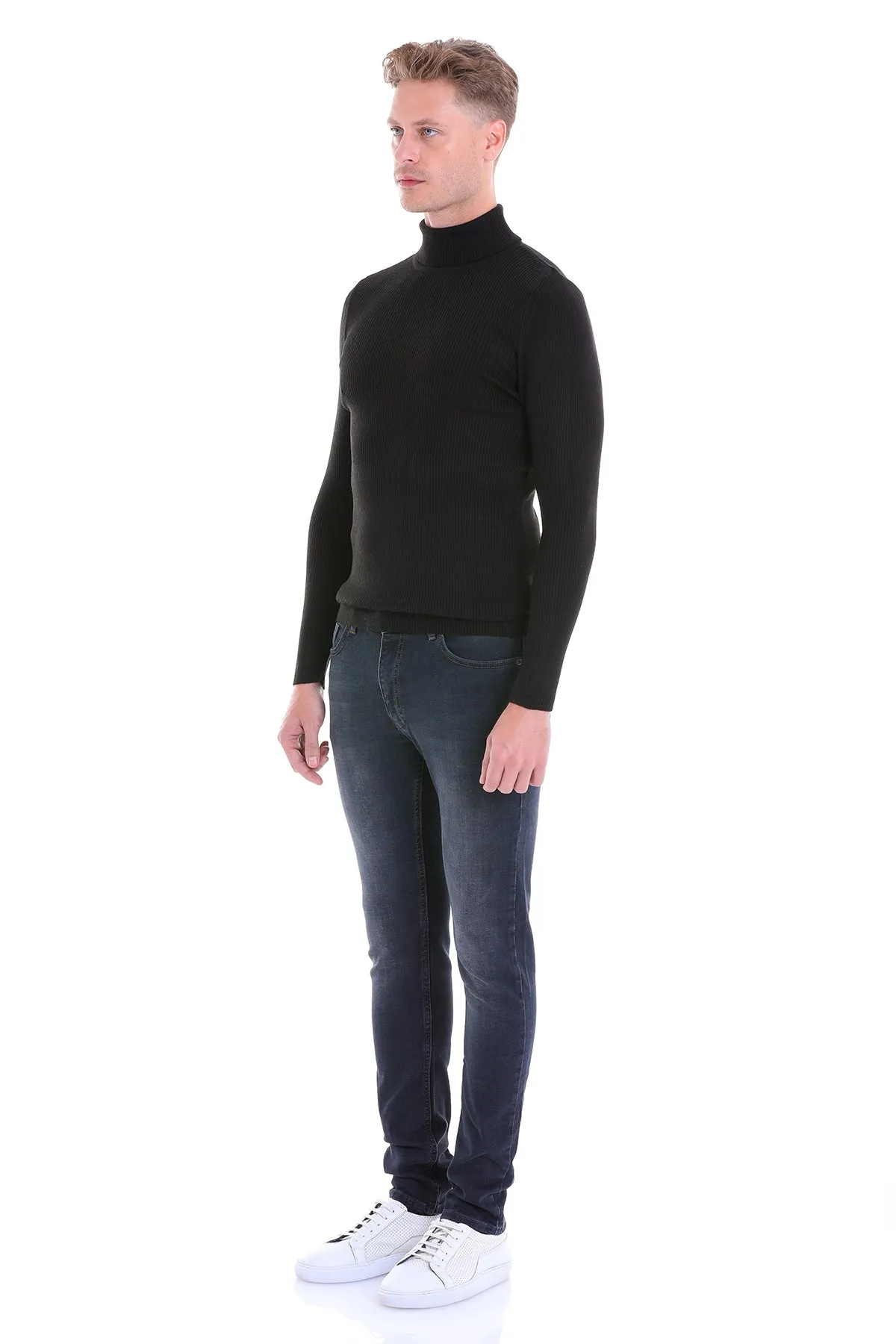 Comfort Fit Wool Blend Black Turtleneck Sweater