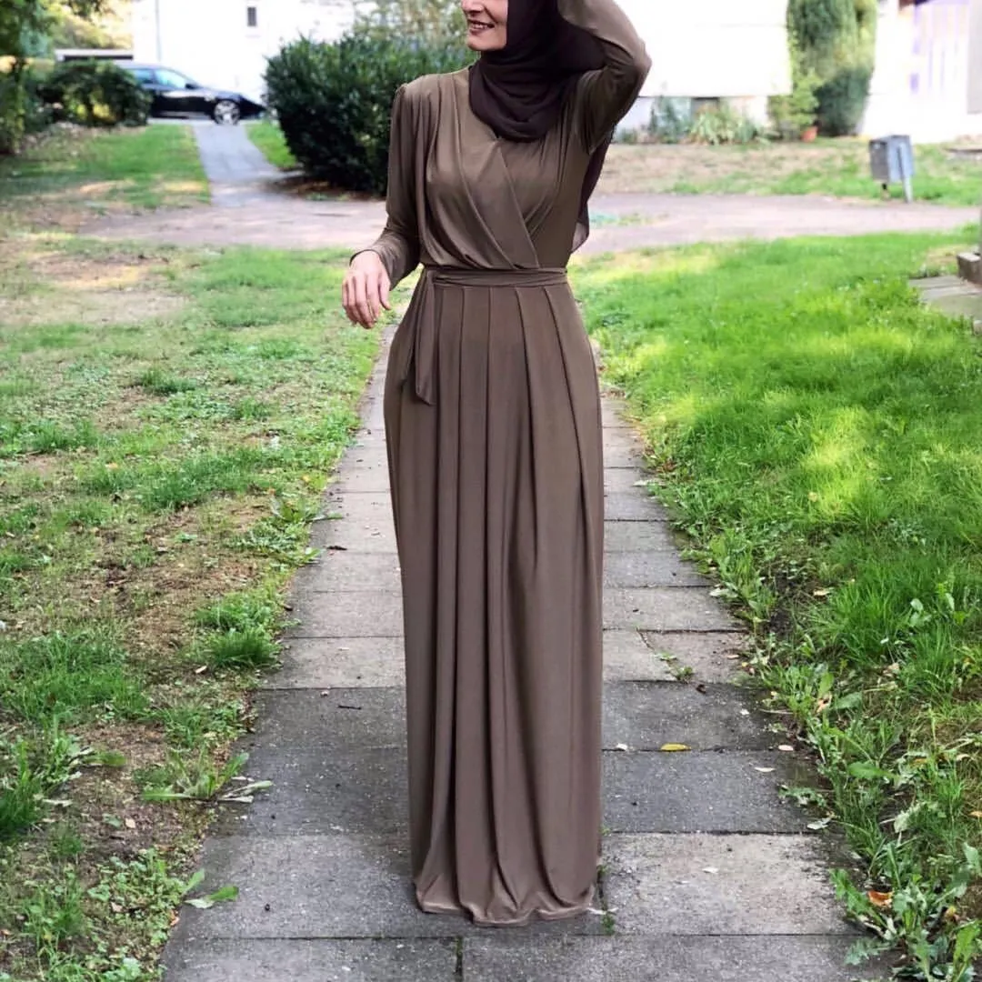 European And American New Style Abaya Dress V-neck Folds And Mopping Floor Skirt