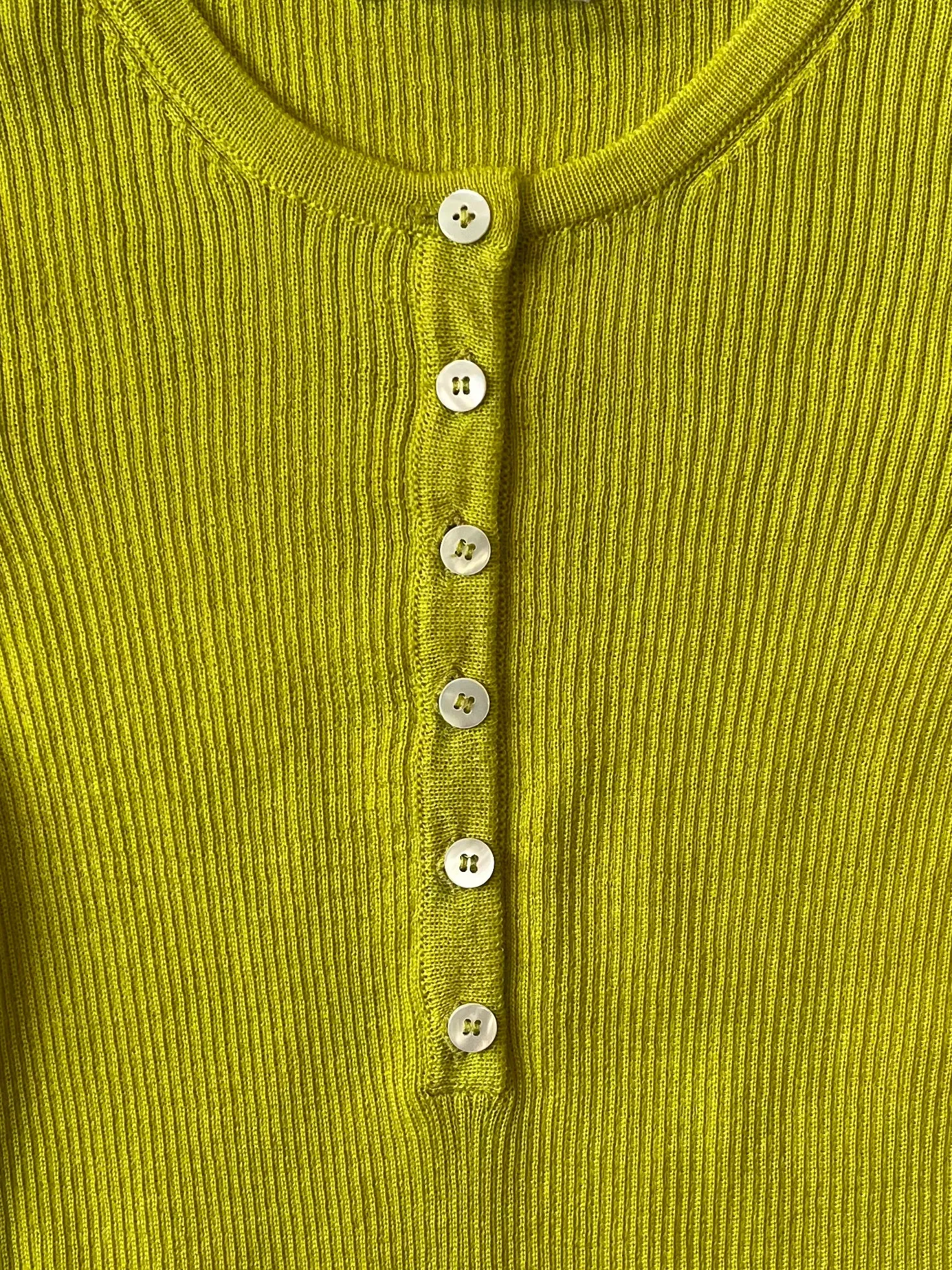 Extra Fine Merino Ribbed Fine Sweater