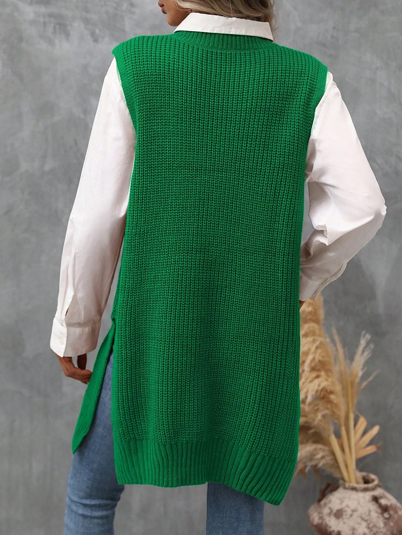 LUNE Women's Side Split Knitted Sweater Vest