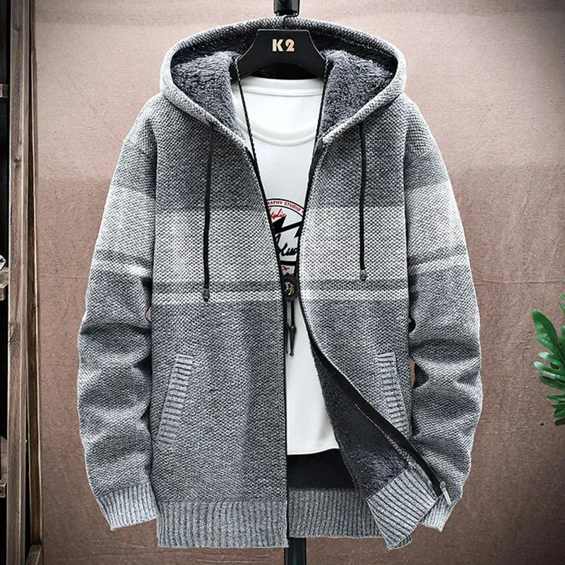 Men's hooded sweater