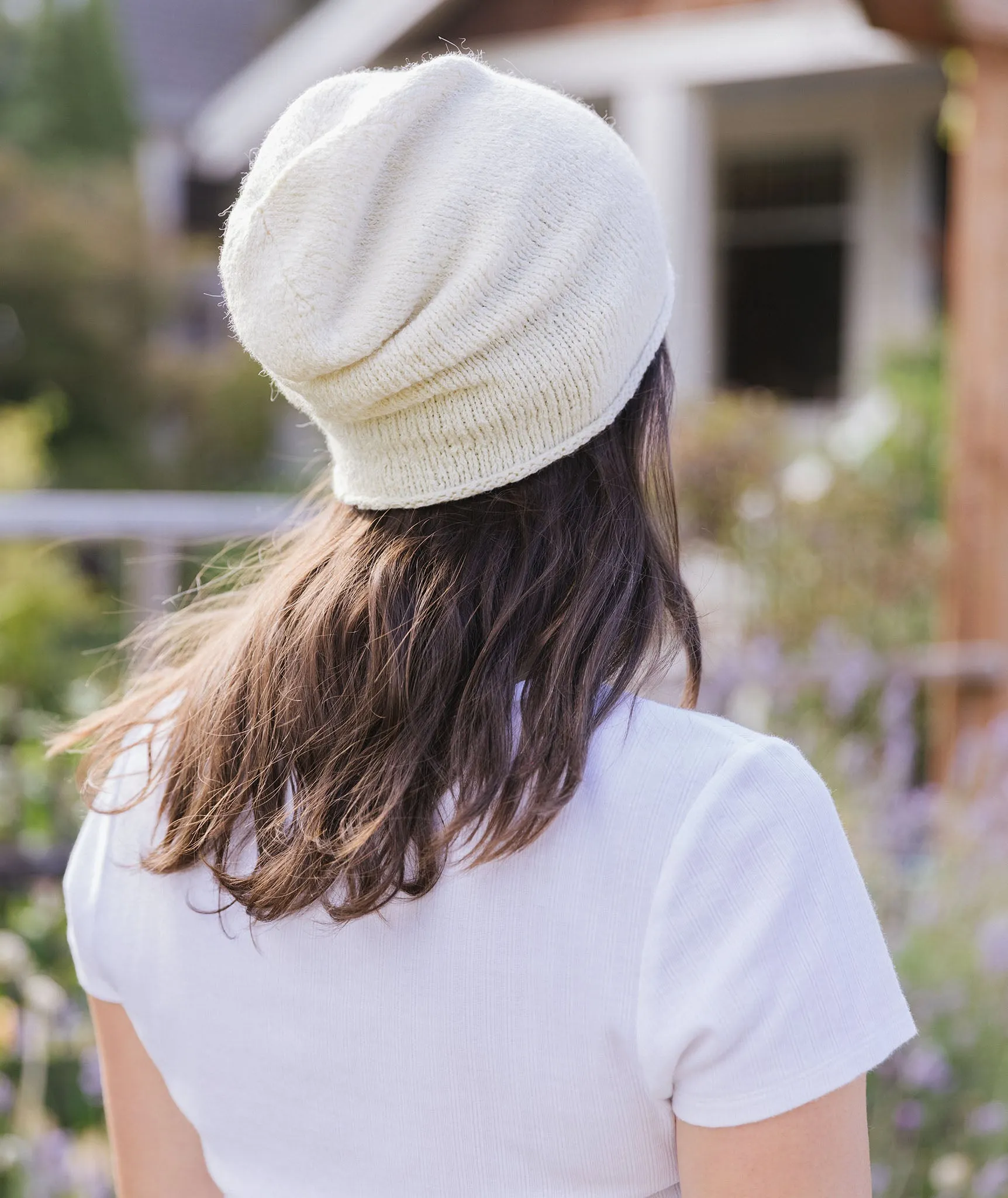 Minimalist Hat Using Isager Eco Baby