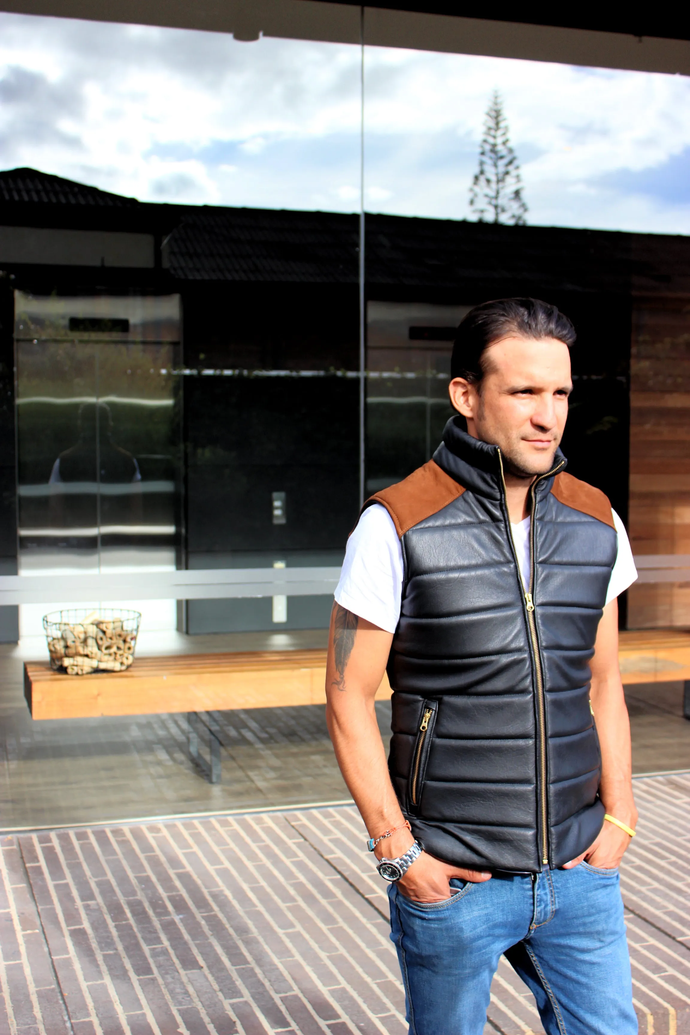 NORDIK Leather quilted Vest in Black / Suede Shoulders