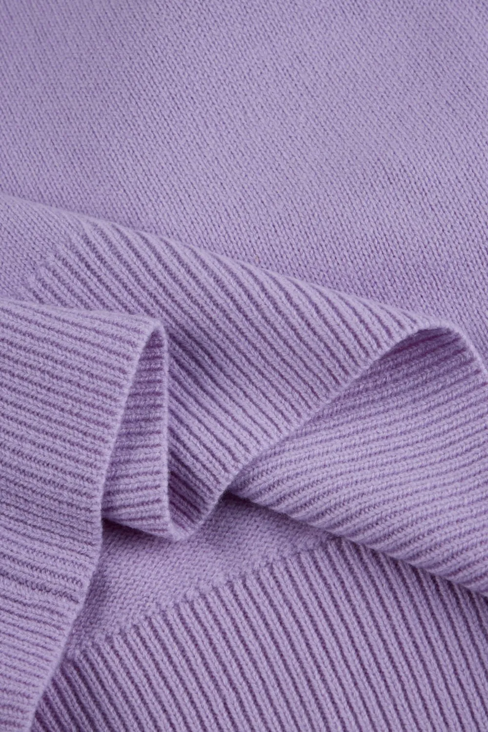 PHOEBE oversized wool turtleneck sweater (Lilac)