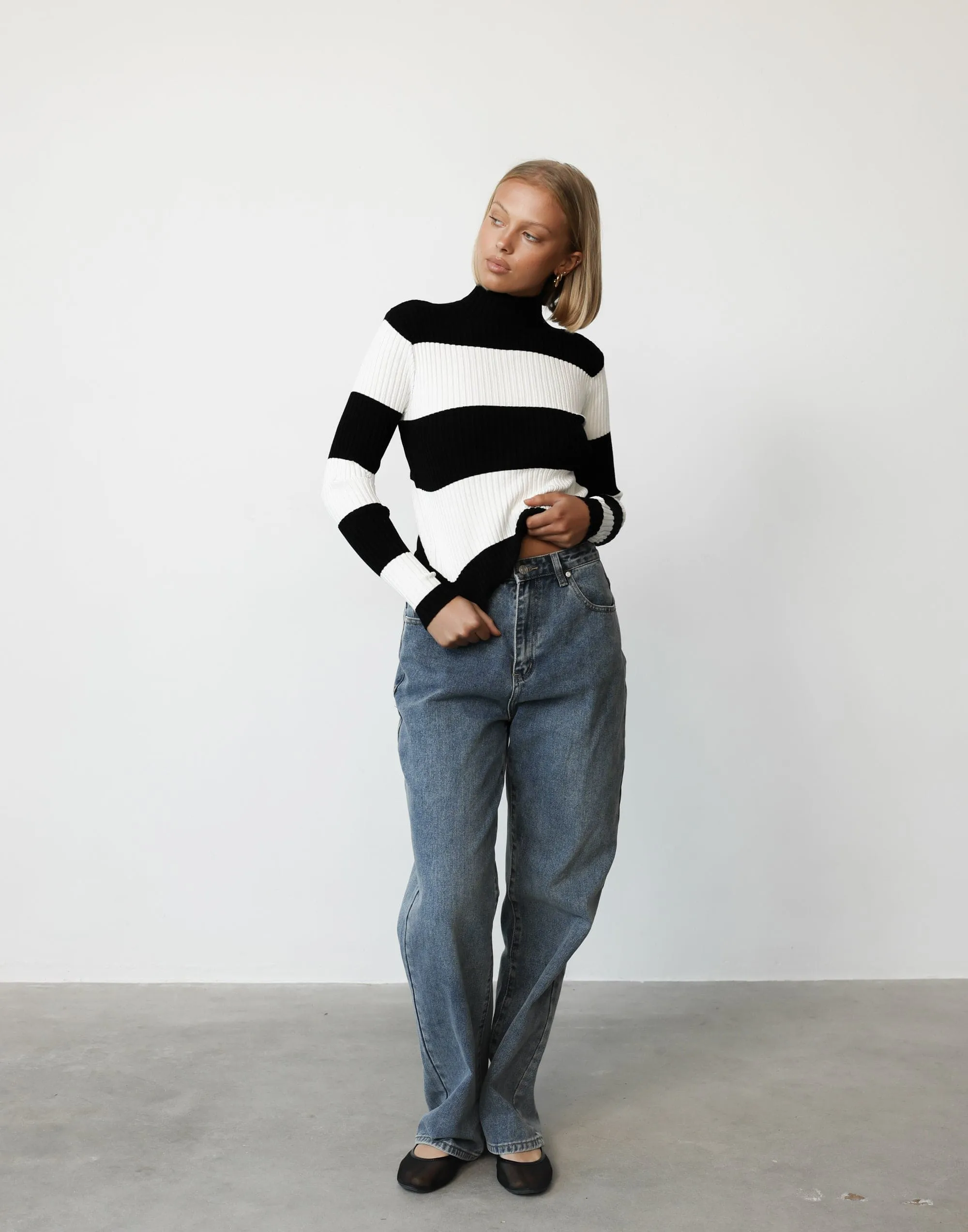 Russett Top (Black/White Stripe)