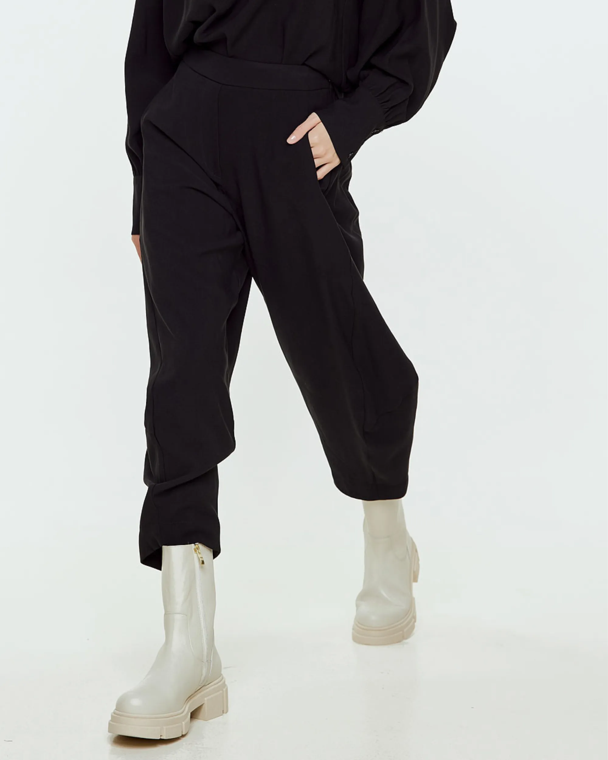 Sam Slouchy Trouser | Black