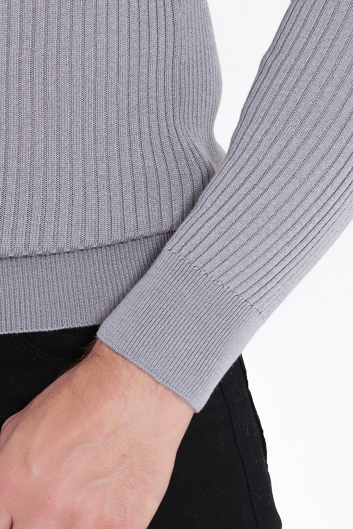 Slim Fit Gray Turtleneck Sweater