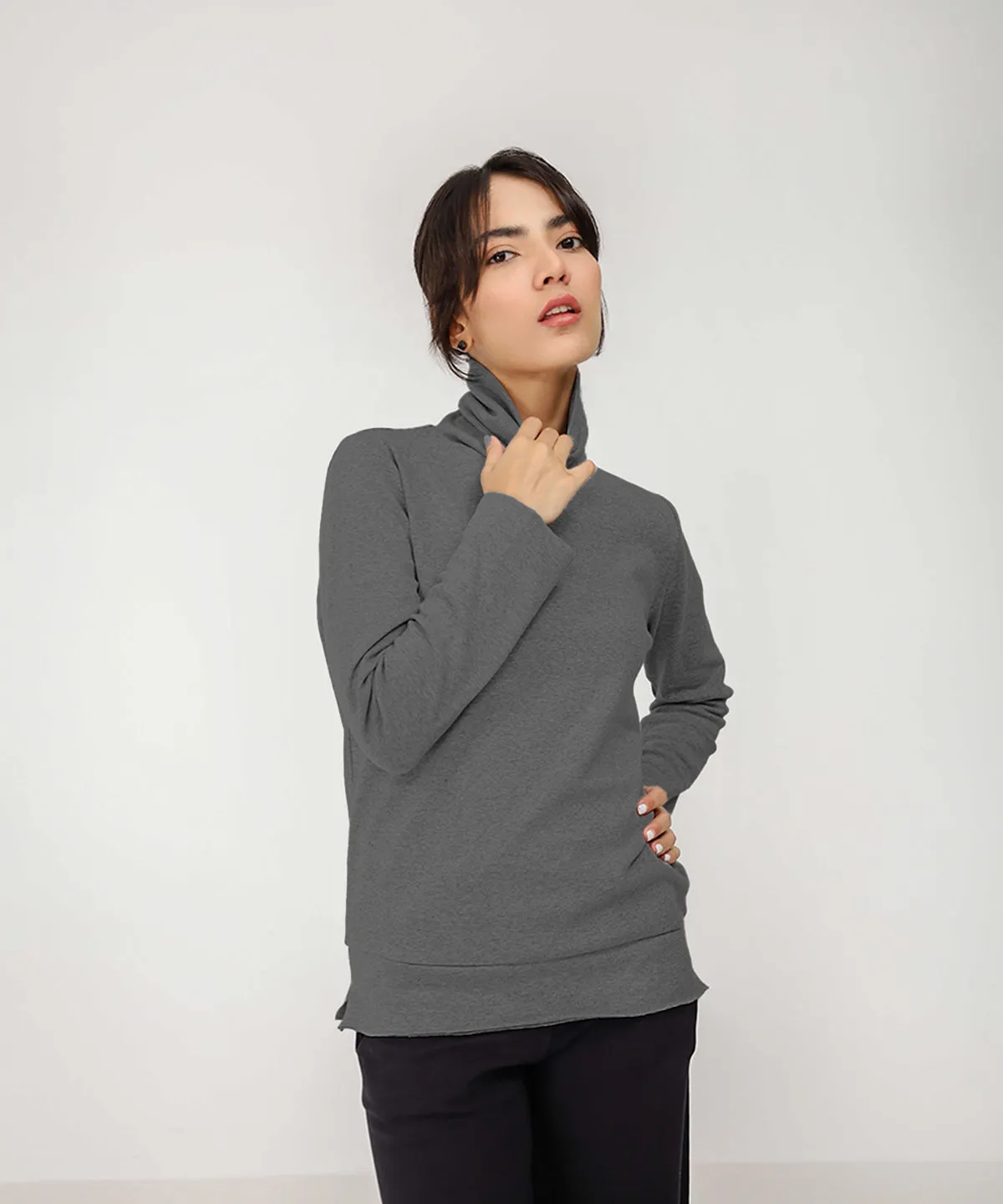 Women's Essential Turtleneck