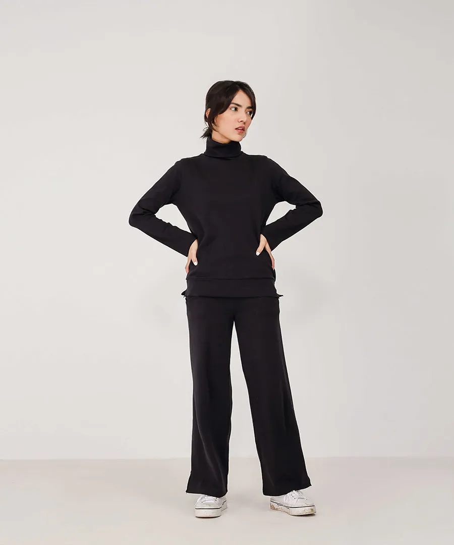 Women's Essential Turtleneck